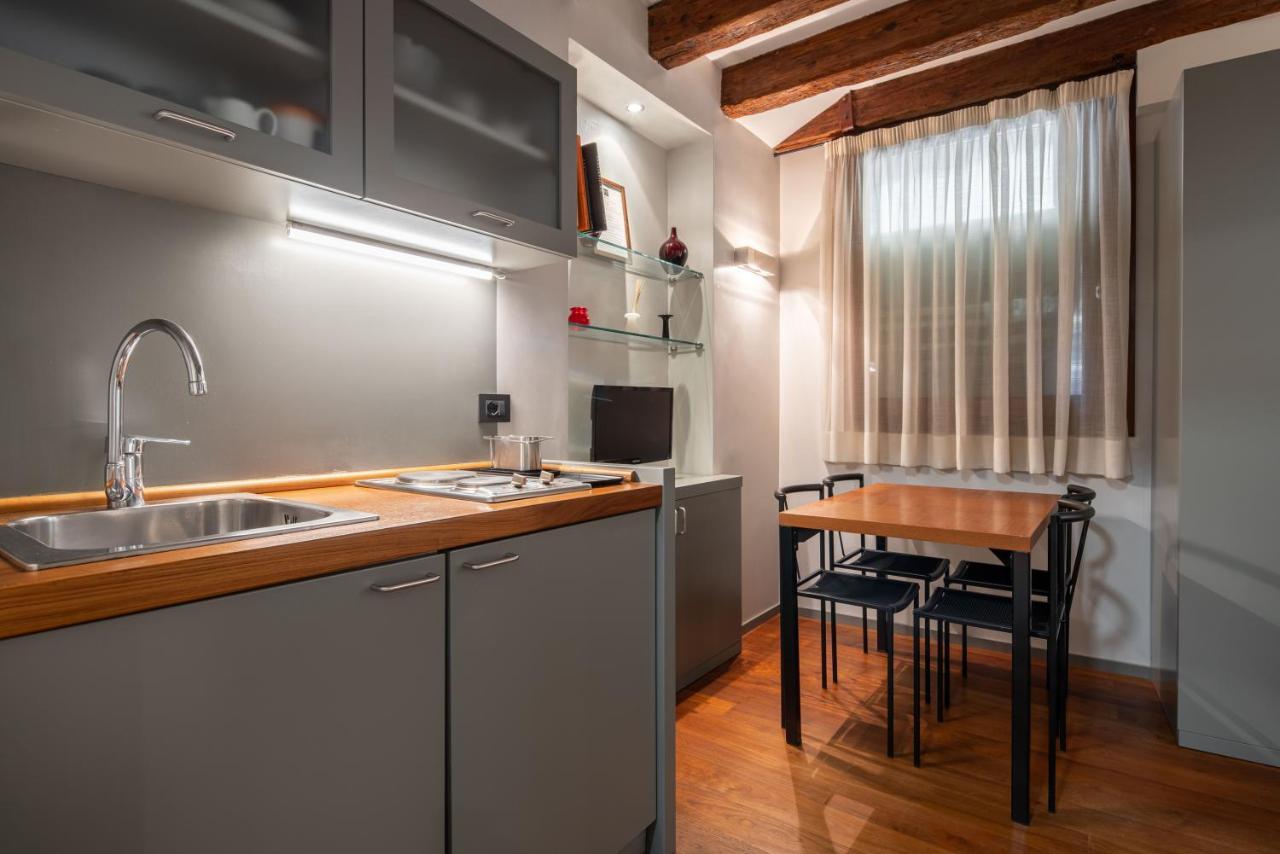 Ferienwohnung Ve.N.I.Ce Cera San Moise Venedig Exterior foto