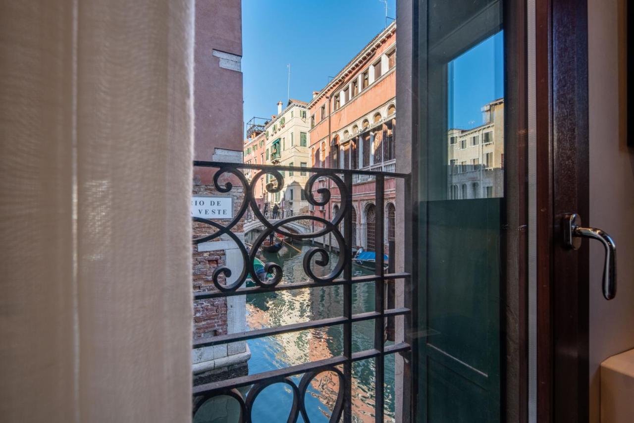 Ferienwohnung Ve.N.I.Ce Cera San Moise Venedig Exterior foto